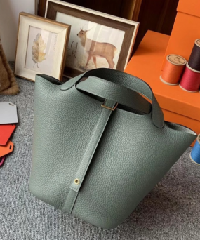 에르메스 피코탄18 세이지 금장 끌레망스 가죽